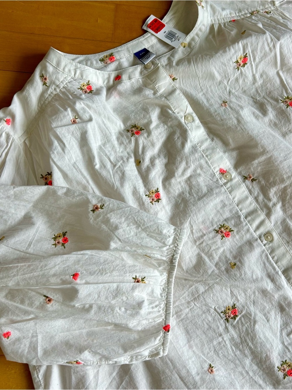 Old Navy White Floral Embroidered Button-Up Blouse, Neon Accents, Size XXL